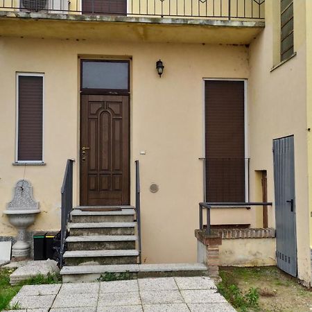 Apartamento Scarpone Pavía Exterior foto